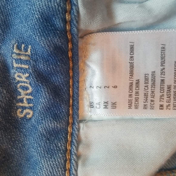 3 for $15 American Eagle Outfitters Shorts - Picture 4 of 4